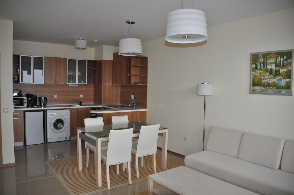 Lighthouse Golf Apart Complex&Villas Balchik Quarto foto