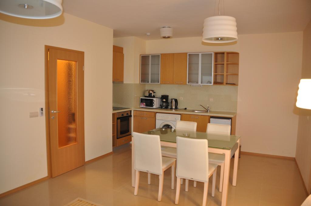 Lighthouse Golf Apart Complex&Villas Balchik Quarto foto